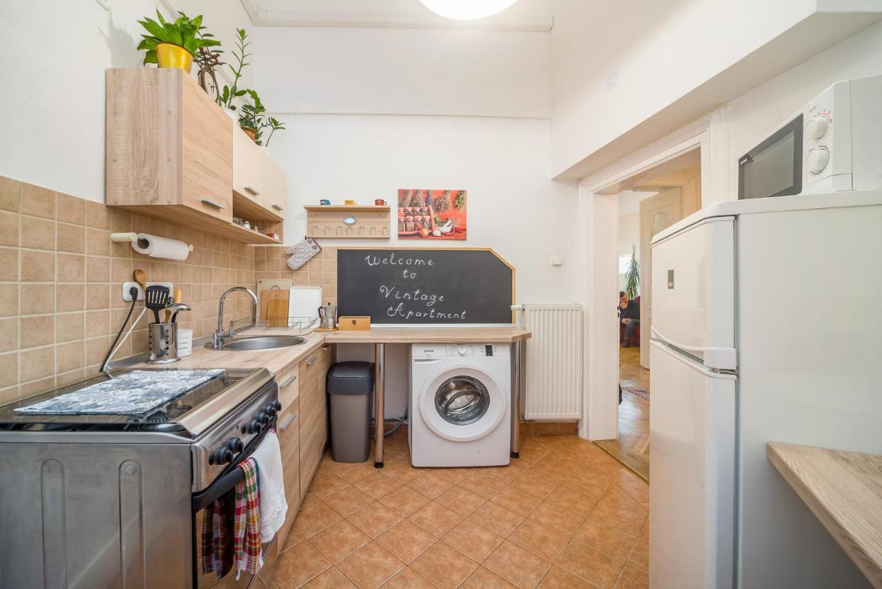 Vintage Apartment Pecs Ngoại thất bức ảnh